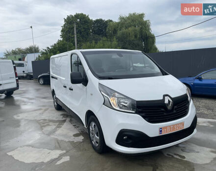 Білий Рено Трафік, об'ємом двигуна 1.6 л та пробігом 245 тис. км за 12300 $, фото 11 на Automoto.ua