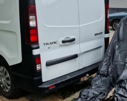 Белый Рено Трафик, объемом двигателя 1.6 л и пробегом 201 тыс. км за 10000 $, фото 3 на Automoto.ua