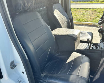 Белый Рено Трафик, объемом двигателя 1.6 л и пробегом 324 тыс. км за 13800 $, фото 8 на Automoto.ua