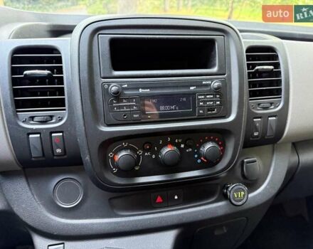 Белый Рено Трафик, объемом двигателя 1.6 л и пробегом 185 тыс. км за 16790 $, фото 14 на Automoto.ua