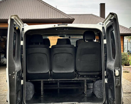 Белый Рено Трафик, объемом двигателя 1.6 л и пробегом 248 тыс. км за 14500 $, фото 13 на Automoto.ua