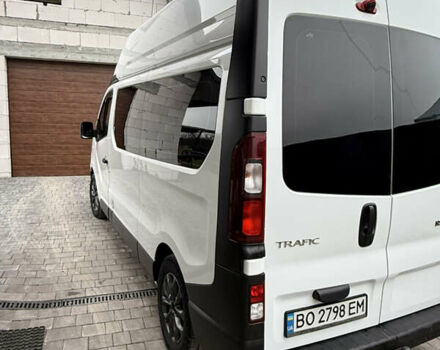 Белый Рено Трафик, объемом двигателя 1.6 л и пробегом 305 тыс. км за 16500 $, фото 1 на Automoto.ua