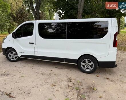 Белый Рено Трафик, объемом двигателя 1.6 л и пробегом 185 тыс. км за 16790 $, фото 9 на Automoto.ua