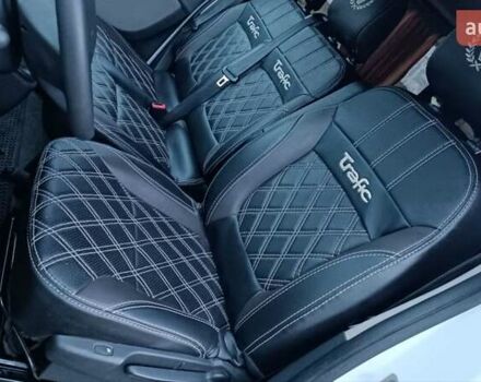 Рено Трафік 2016 у Сарнах на Automoto.ua Білий Рено Трафік, об'ємом двигуна 1.6 л та пробігом 187 тис. км за 13750 $, фото 70 на Automoto.ua