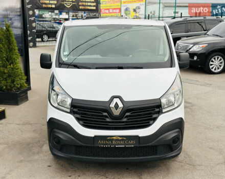 Белый Рено Трафик, объемом двигателя 1.6 л и пробегом 327 тыс. км за 14800 $, фото 8 на Automoto.ua