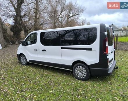 Белый Рено Трафик, объемом двигателя 1.6 л и пробегом 181 тыс. км за 15900 $, фото 15 на Automoto.ua