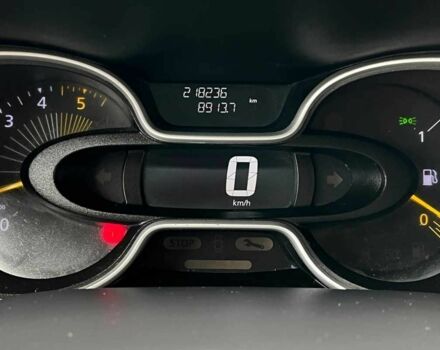 Білий Рено Трафік, об'ємом двигуна 1.6 л та пробігом 218 тис. км за 13500 $, фото 12 на Automoto.ua