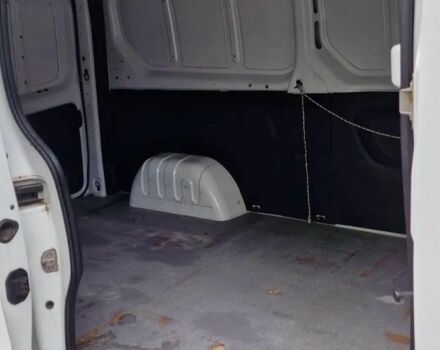 Белый Рено Трафик, объемом двигателя 1.6 л и пробегом 201 тыс. км за 10000 $, фото 6 на Automoto.ua