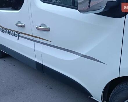 Рено Трафік 2016 у Сарнах на Automoto.ua Білий Рено Трафік, об'ємом двигуна 1.6 л та пробігом 187 тис. км за 13750 $, фото 40 на Automoto.ua