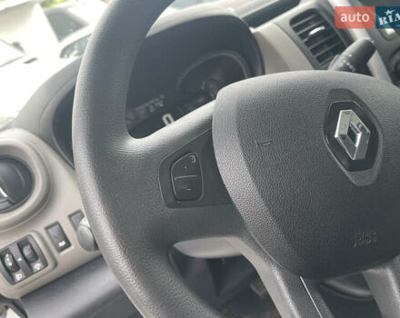 Білий Рено Трафік, об'ємом двигуна 1.6 л та пробігом 245 тис. км за 12300 $, фото 18 на Automoto.ua