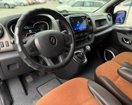 Белый Рено Трафик, объемом двигателя 1.6 л и пробегом 182 тыс. км за 18999 $, фото 6 на Automoto.ua