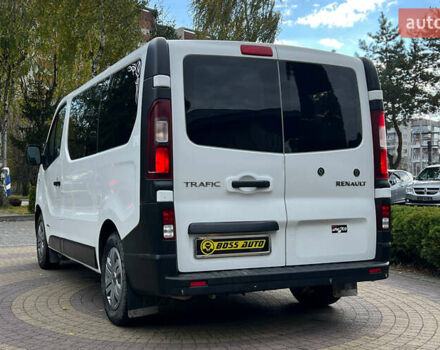 Рено Трафик 2016 в Львове на Automoto.ua Белый Рено Трафик, объемом двигателя 1.6 л и пробегом 218 тыс. км за 13500 $, фото 4 на Automoto.ua
