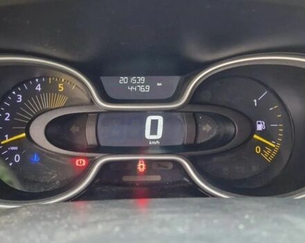 Белый Рено Трафик, объемом двигателя 1.6 л и пробегом 201 тыс. км за 10000 $, фото 4 на Automoto.ua