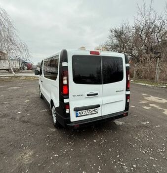 Білий Рено Трафік, об'ємом двигуна 1.6 л та пробігом 327 тис. км за 17300 $, фото 6 на Automoto.ua