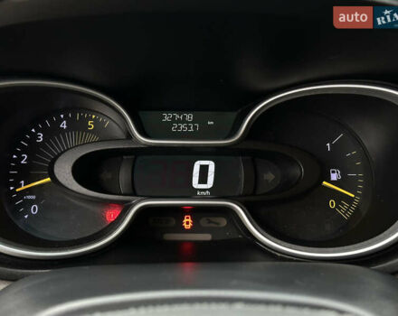 Белый Рено Трафик, объемом двигателя 1.6 л и пробегом 327 тыс. км за 14800 $, фото 26 на Automoto.ua