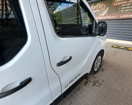 Белый Рено Трафик, объемом двигателя 1.6 л и пробегом 210 тыс. км за 14999 $, фото 10 на Automoto.ua