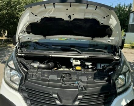 Білий Рено Трафік, об'ємом двигуна 1.6 л та пробігом 3 тис. км за 15000 $, фото 2 на Automoto.ua