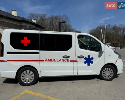 Белый Рено Трафик, объемом двигателя 1.6 л и пробегом 39 тыс. км за 19900 $, фото 3 на Automoto.ua