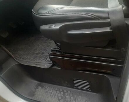 Белый Рено Трафик, объемом двигателя 1.6 л и пробегом 220 тыс. км за 16200 $, фото 12 на Automoto.ua