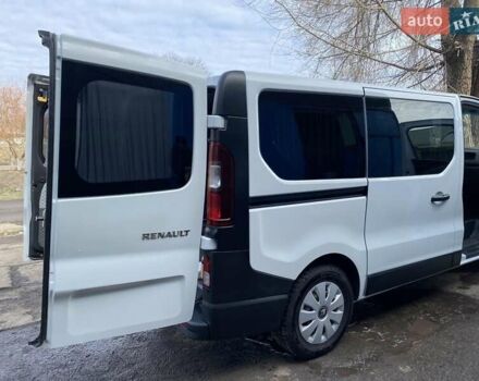 Белый Рено Трафик, объемом двигателя 1.6 л и пробегом 190 тыс. км за 15700 $, фото 27 на Automoto.ua