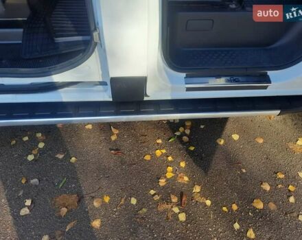 Белый Рено Трафик, объемом двигателя 1.6 л и пробегом 220 тыс. км за 16200 $, фото 20 на Automoto.ua