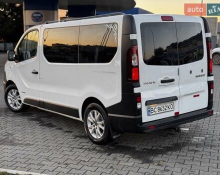 Белый Рено Трафик, объемом двигателя 1.6 л и пробегом 219 тыс. км за 13500 $, фото 4 на Automoto.ua