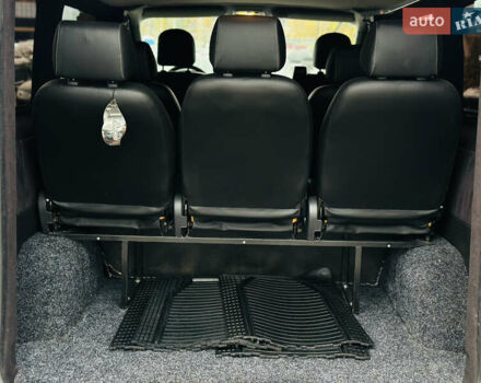 Белый Рено Трафик, объемом двигателя 1.6 л и пробегом 327 тыс. км за 14800 $, фото 12 на Automoto.ua