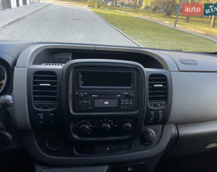 Белый Рено Трафик, объемом двигателя 1.6 л и пробегом 227 тыс. км за 16300 $, фото 14 на Automoto.ua