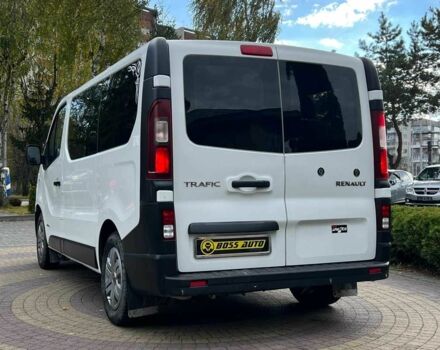 Білий Рено Трафік, об'ємом двигуна 1.6 л та пробігом 218 тис. км за 13500 $, фото 4 на Automoto.ua