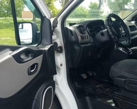 Білий Рено Трафік, об'ємом двигуна 1.6 л та пробігом 280 тис. км за 13100 $, фото 18 на Automoto.ua