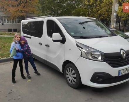 Белый Рено Трафик, объемом двигателя 1.6 л и пробегом 194 тыс. км за 16000 $, фото 1 на Automoto.ua
