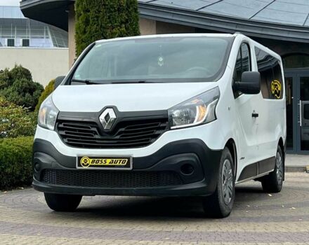 Білий Рено Трафік, об'ємом двигуна 1.6 л та пробігом 218 тис. км за 13500 $, фото 2 на Automoto.ua