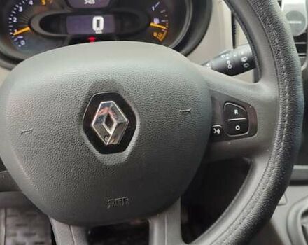 Белый Рено Трафик, объемом двигателя 1.6 л и пробегом 194 тыс. км за 16000 $, фото 47 на Automoto.ua