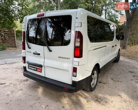 Белый Рено Трафик, объемом двигателя 1.6 л и пробегом 185 тыс. км за 16790 $, фото 5 на Automoto.ua