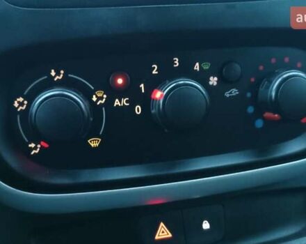 Рено Трафік 2016 у Сарнах на Automoto.ua Білий Рено Трафік, об'ємом двигуна 1.6 л та пробігом 187 тис. км за 13750 $, фото 103 на Automoto.ua