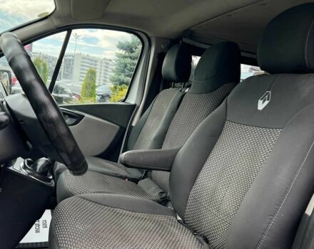 Білий Рено Трафік, об'ємом двигуна 1.6 л та пробігом 218 тис. км за 13500 $, фото 8 на Automoto.ua