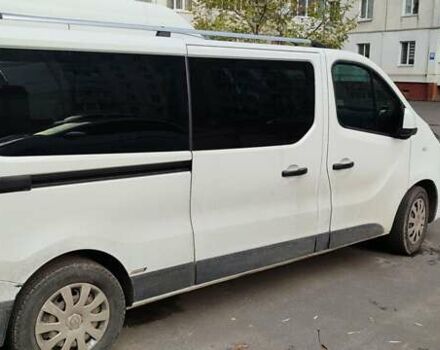 Белый Рено Трафик, объемом двигателя 1.6 л и пробегом 194 тыс. км за 16000 $, фото 2 на Automoto.ua