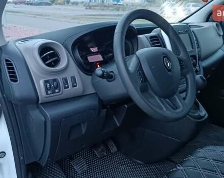 Рено Трафік 2016 у Сарнах на Automoto.ua Білий Рено Трафік, об'ємом двигуна 1.6 л та пробігом 187 тис. км за 13750 $, фото 68 на Automoto.ua