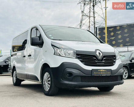 Белый Рено Трафик, объемом двигателя 1.6 л и пробегом 327 тыс. км за 14800 $, фото 9 на Automoto.ua