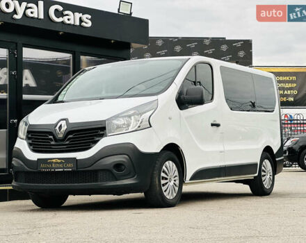 Белый Рено Трафик, объемом двигателя 1.6 л и пробегом 327 тыс. км за 14800 $, фото 6 на Automoto.ua