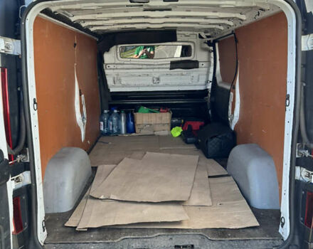 Белый Рено Трафик, объемом двигателя 1.6 л и пробегом 324 тыс. км за 13800 $, фото 14 на Automoto.ua