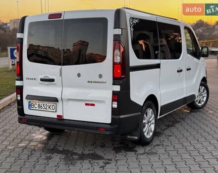 Белый Рено Трафик, объемом двигателя 1.6 л и пробегом 219 тыс. км за 13500 $, фото 8 на Automoto.ua
