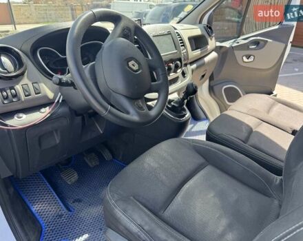 Белый Рено Трафик, объемом двигателя 1.6 л и пробегом 39 тыс. км за 19900 $, фото 15 на Automoto.ua