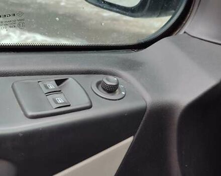 Белый Рено Трафик, объемом двигателя 1.6 л и пробегом 194 тыс. км за 16000 $, фото 49 на Automoto.ua