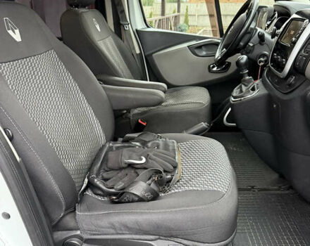 Белый Рено Трафик, объемом двигателя 1.6 л и пробегом 305 тыс. км за 16500 $, фото 3 на Automoto.ua