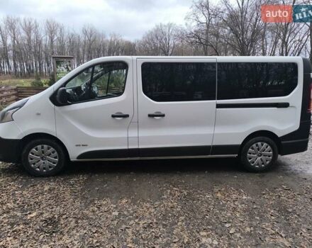 Белый Рено Трафик, объемом двигателя 1.6 л и пробегом 181 тыс. км за 15900 $, фото 17 на Automoto.ua