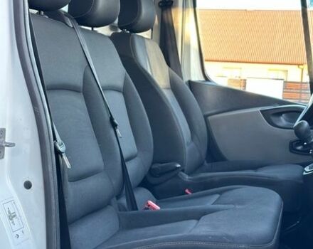 Білий Рено Трафік, об'ємом двигуна 1.6 л та пробігом 228 тис. км за 13200 $, фото 31 на Automoto.ua