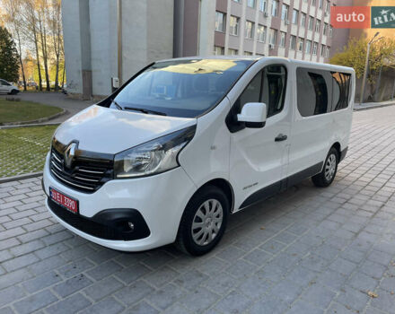 Белый Рено Трафик, объемом двигателя 1.6 л и пробегом 227 тыс. км за 16300 $, фото 6 на Automoto.ua