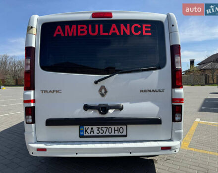 Белый Рено Трафик, объемом двигателя 1.6 л и пробегом 39 тыс. км за 19900 $, фото 7 на Automoto.ua
