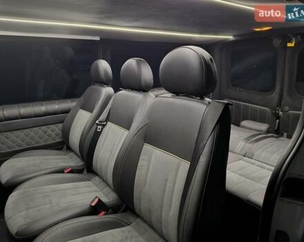 Белый Рено Трафик, объемом двигателя 1.6 л и пробегом 181 тыс. км за 15900 $, фото 2 на Automoto.ua